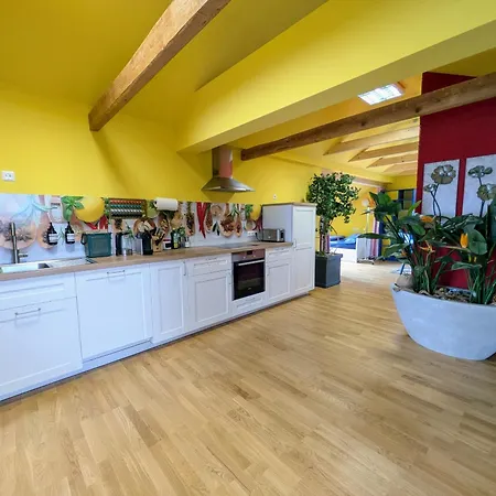 Anton's Bunte Welt Albersdorf