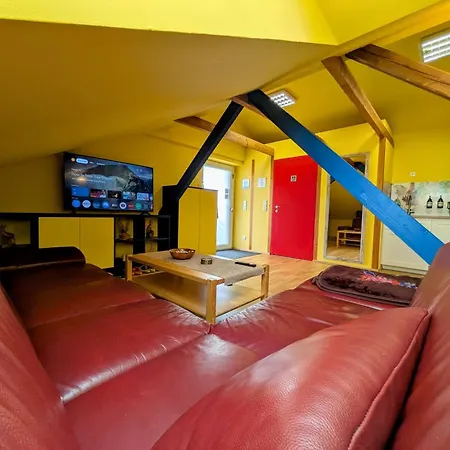 Apartment Anton's Bunte Welt